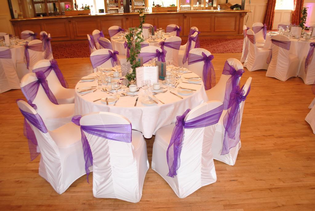 Riverside Park Hotel Macroom Buitenkant foto